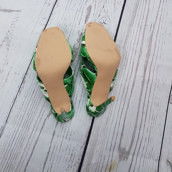 Brand new Cape Robbin Heels - Picture 4 of 6